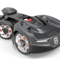 Husqvarna AM435X AWD Automower Bundle