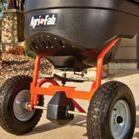 130LB PUSH BROADCAST SPREADER